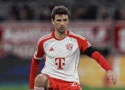 雷火电竞合作-巴黎圣日耳曼轻取AC米兰，托马斯穆勒乌龙送礼德甲